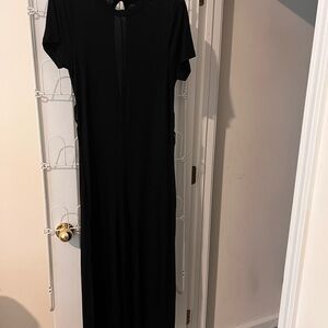 Elegant Black Maxi Dress